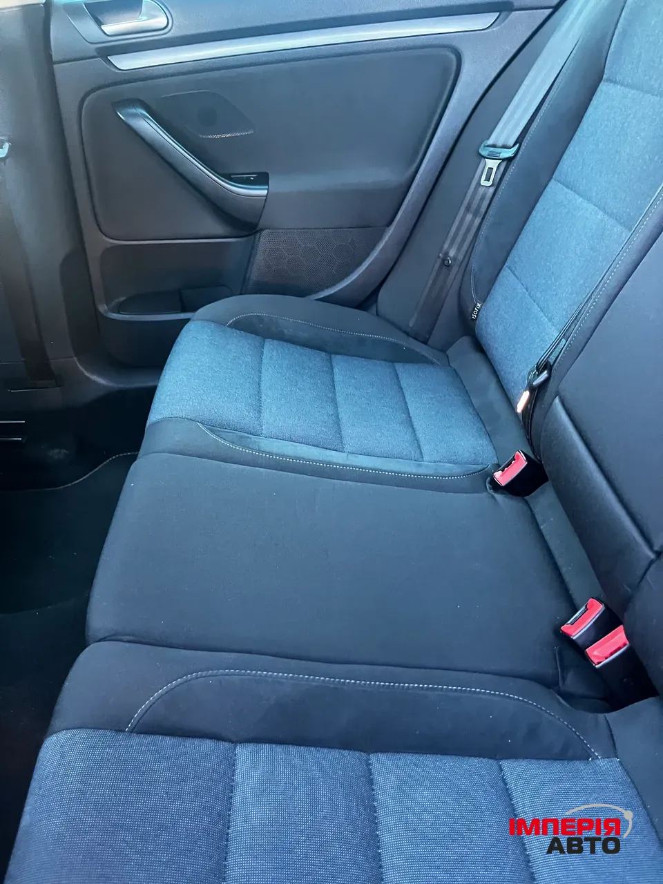 Volkswagen Golf GTD - фото 20