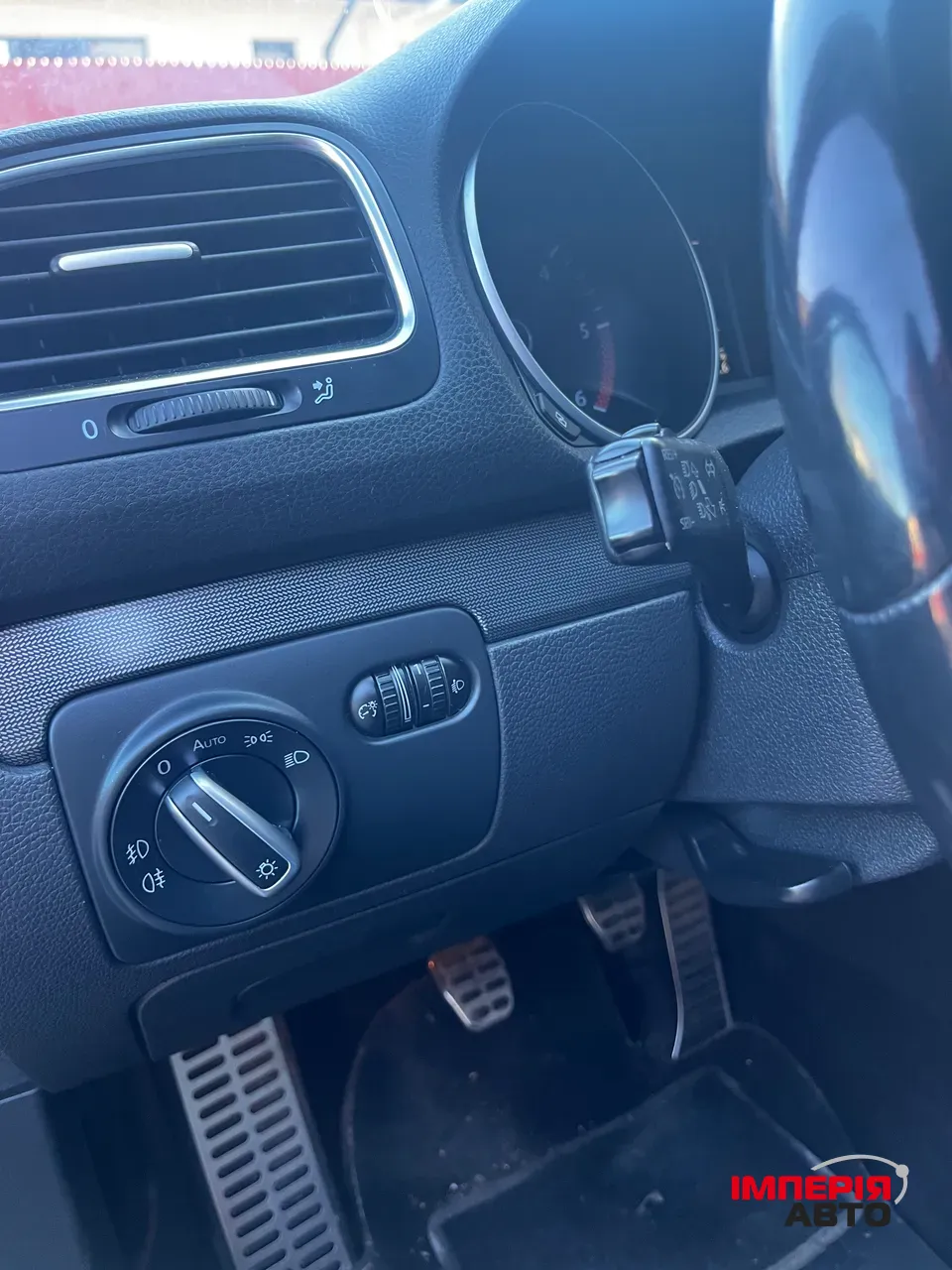 Volkswagen Golf GTD - фото 8