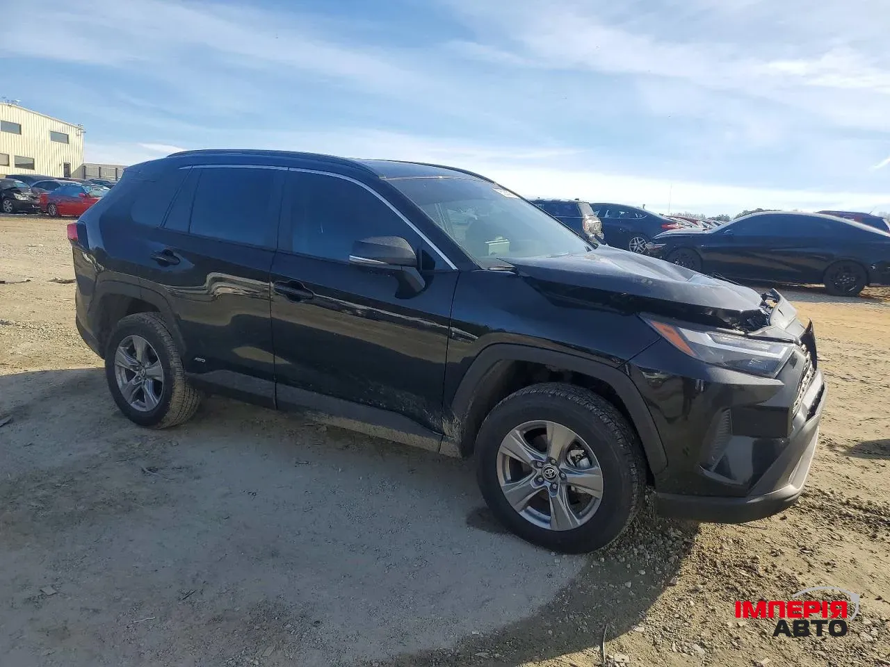 Toyota RAV4 - фото 1