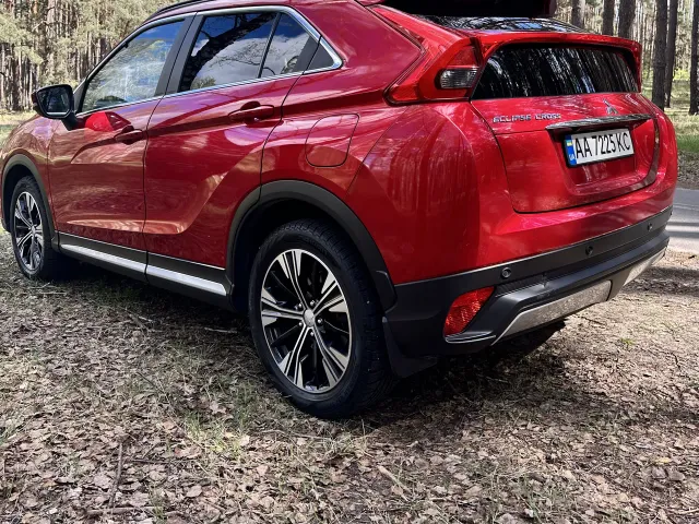 Mitsubishi Eclipse Cross - фото 4