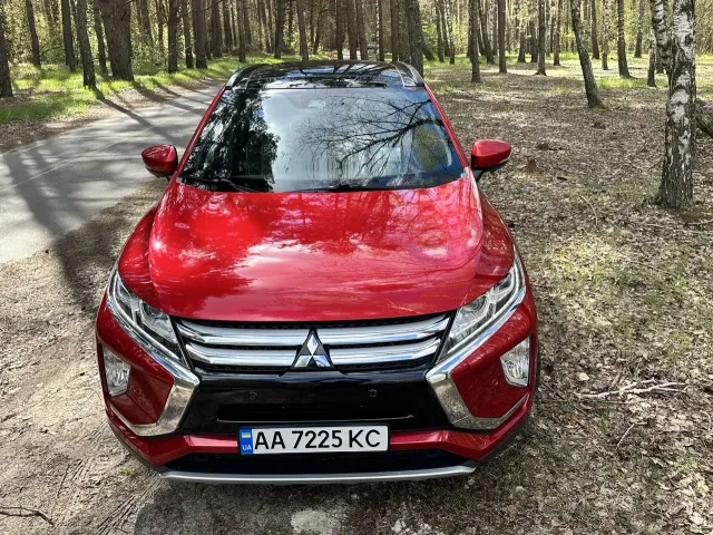 Mitsubishi Eclipse Cross - фото 2