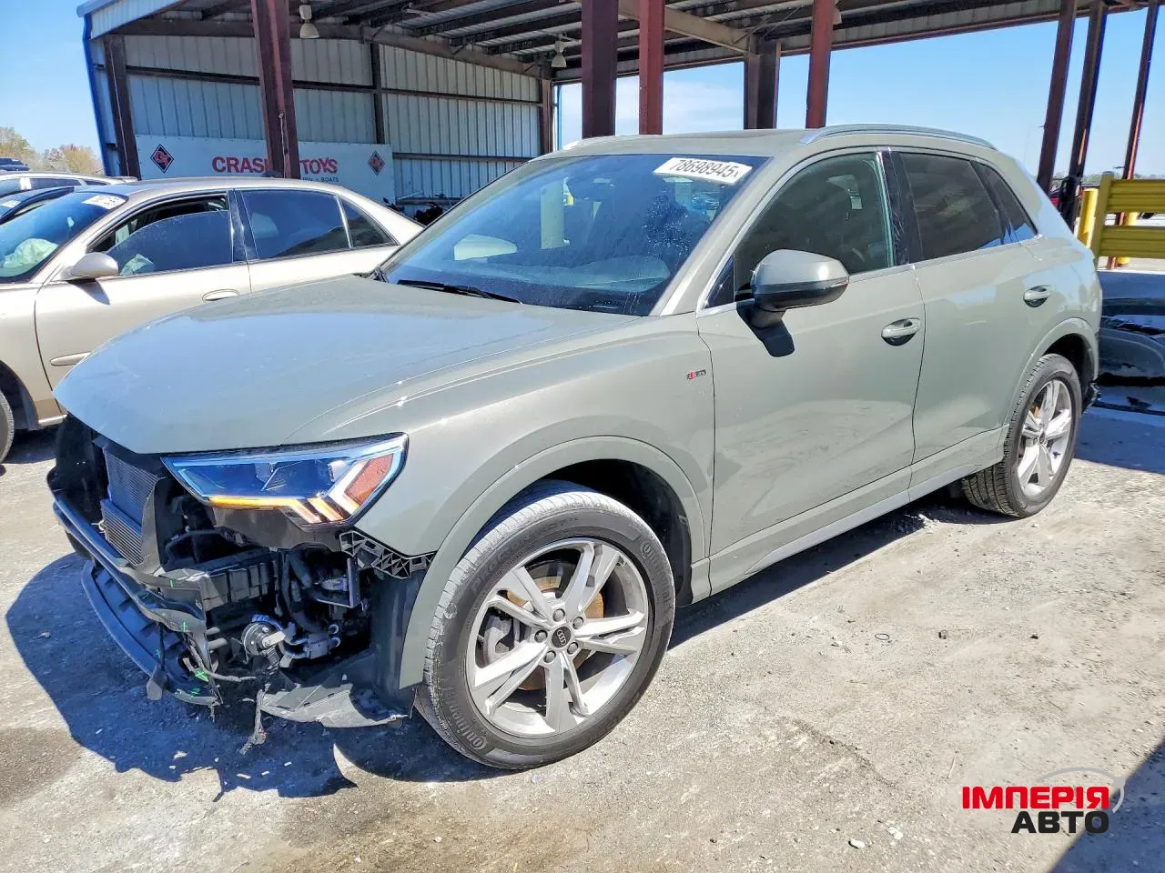 Audi Q3 - фото 3