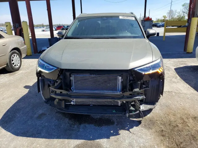 Audi Q3 - фото 2