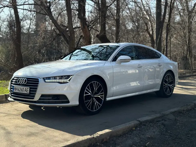 Audi A7 - фото 1