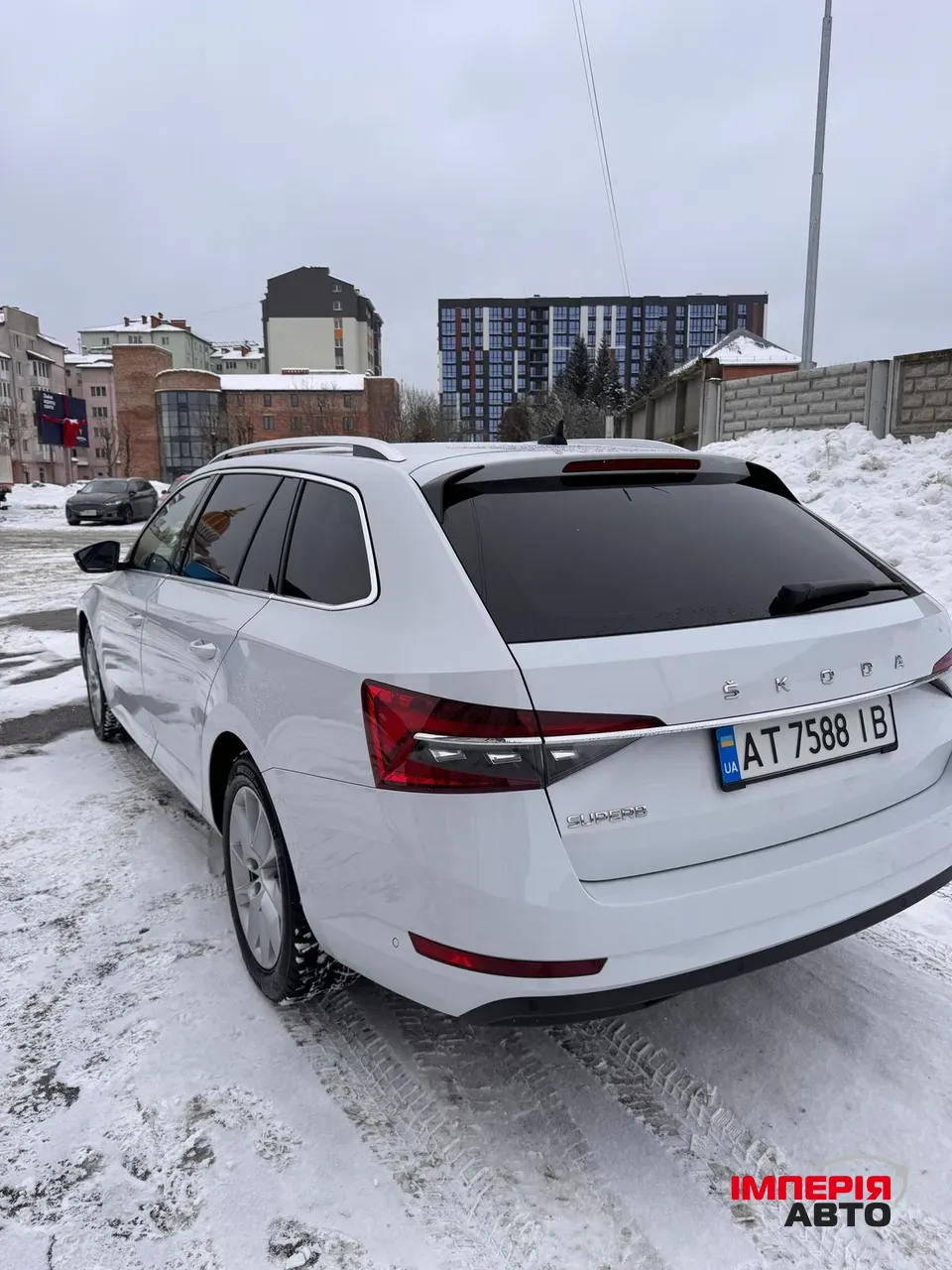 Skoda Superb - фото 5