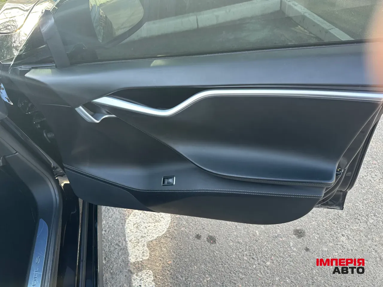 Tesla Model S - фото 14