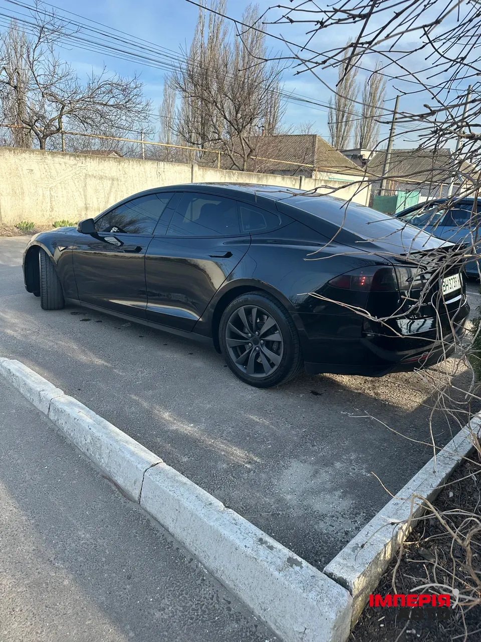 Tesla Model S - фото 4