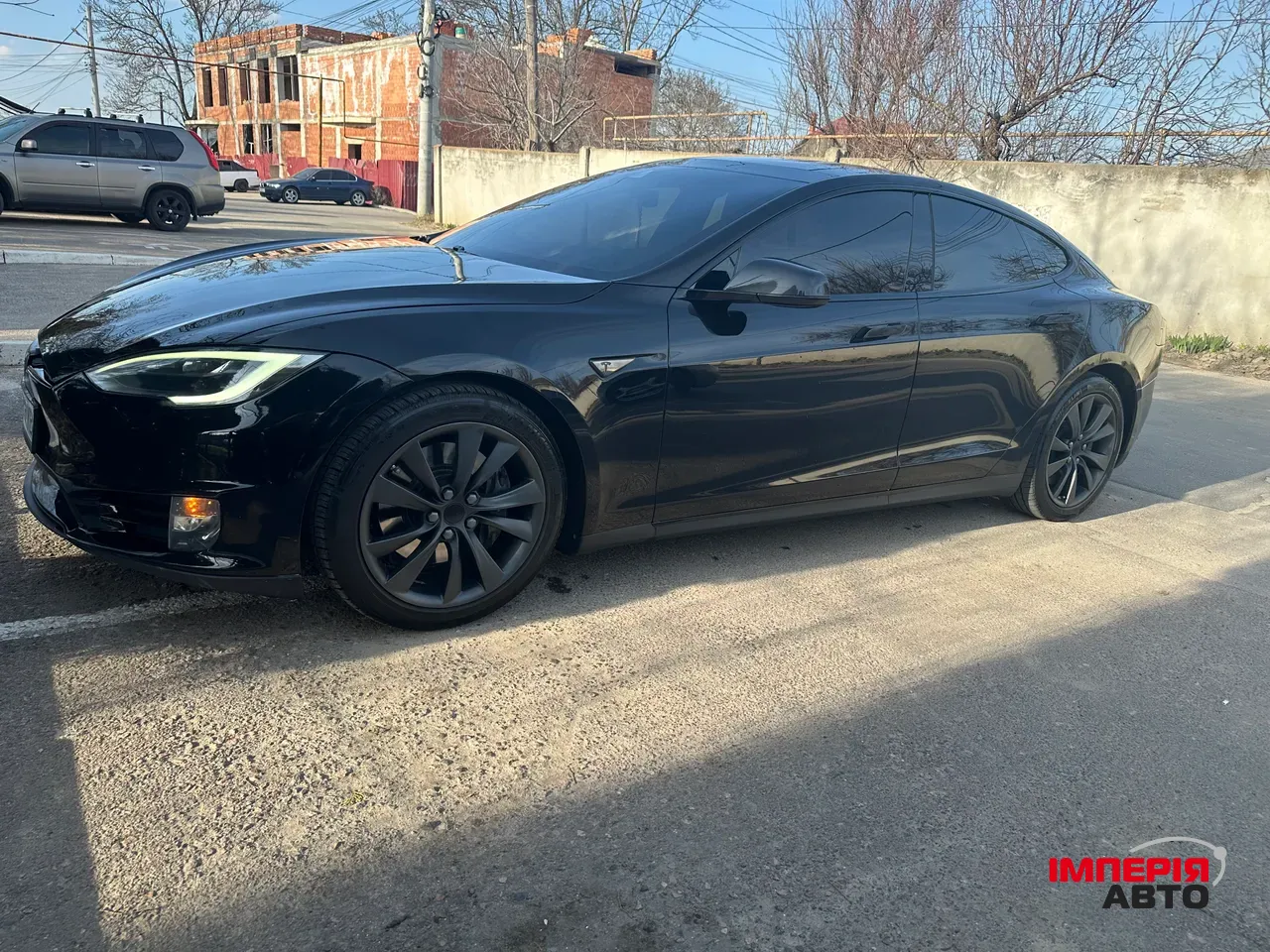 Tesla Model S - фото 8