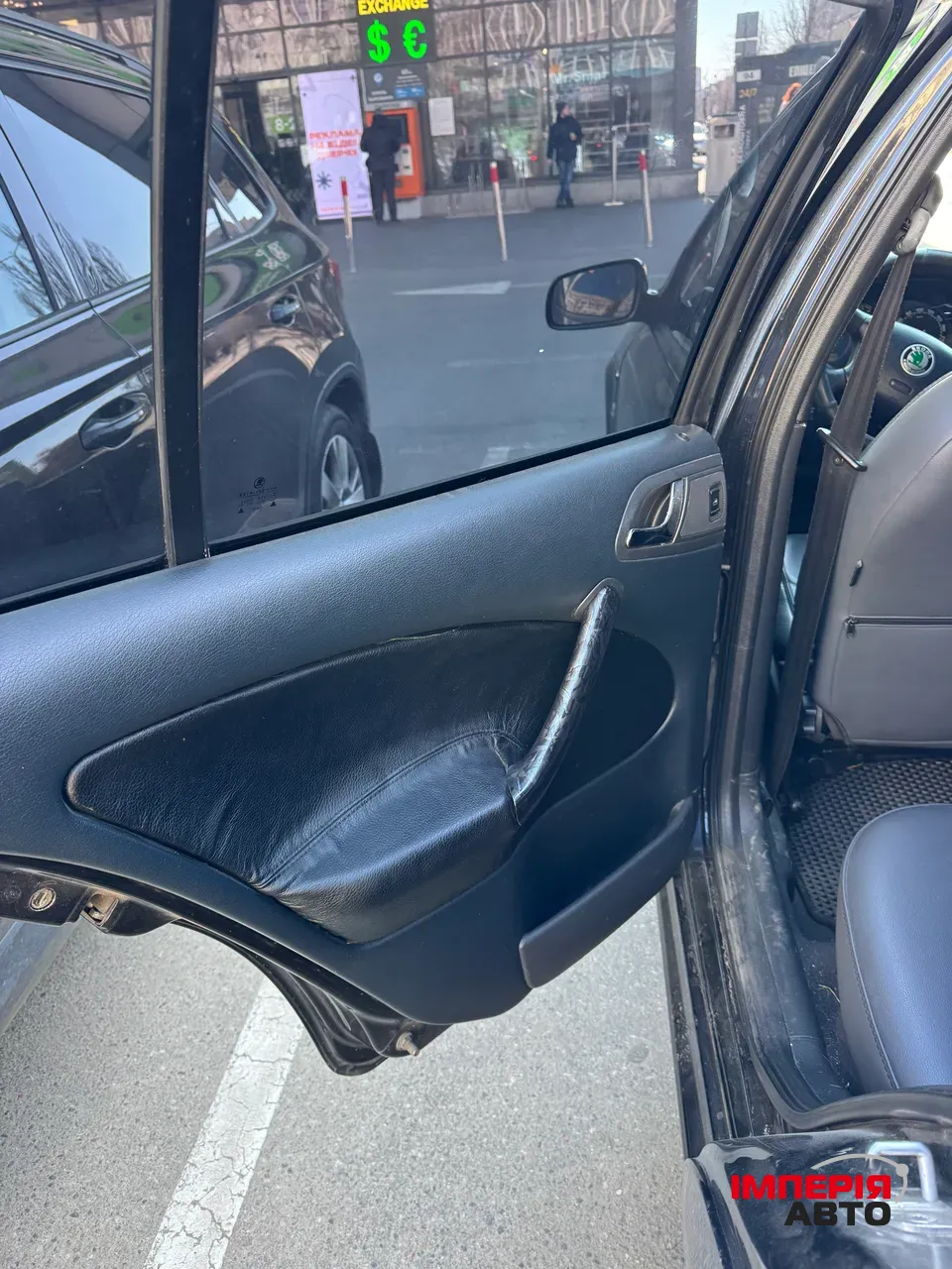 Skoda Octavia - фото 4