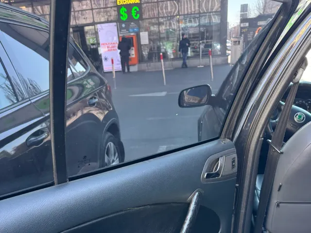 Skoda Octavia - фото 4