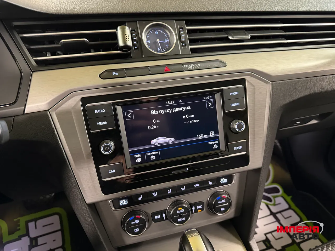 Volkswagen Passat - фото 26