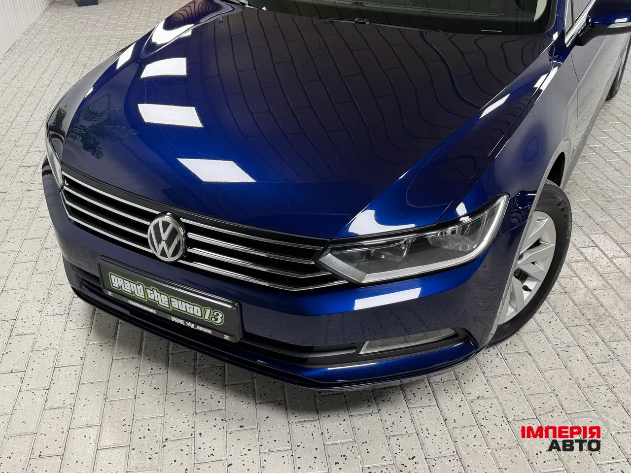 Volkswagen Passat - фото 8