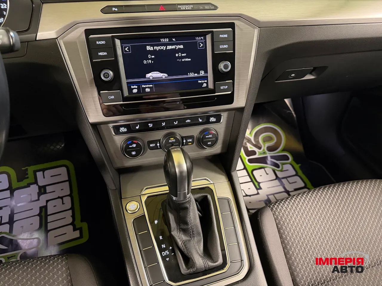 Volkswagen Passat - фото 22