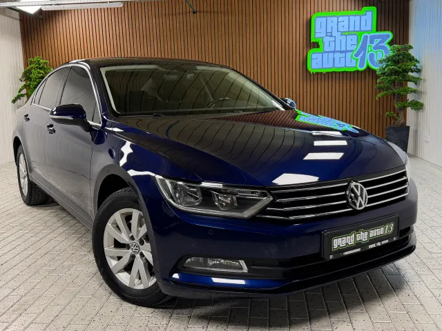 Volkswagen Passat - фото 5