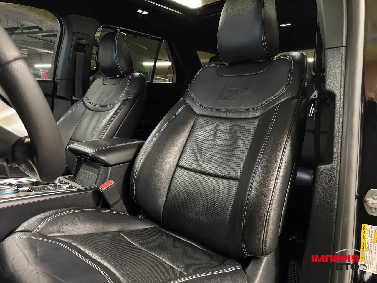 Ford Explorer - фото 25