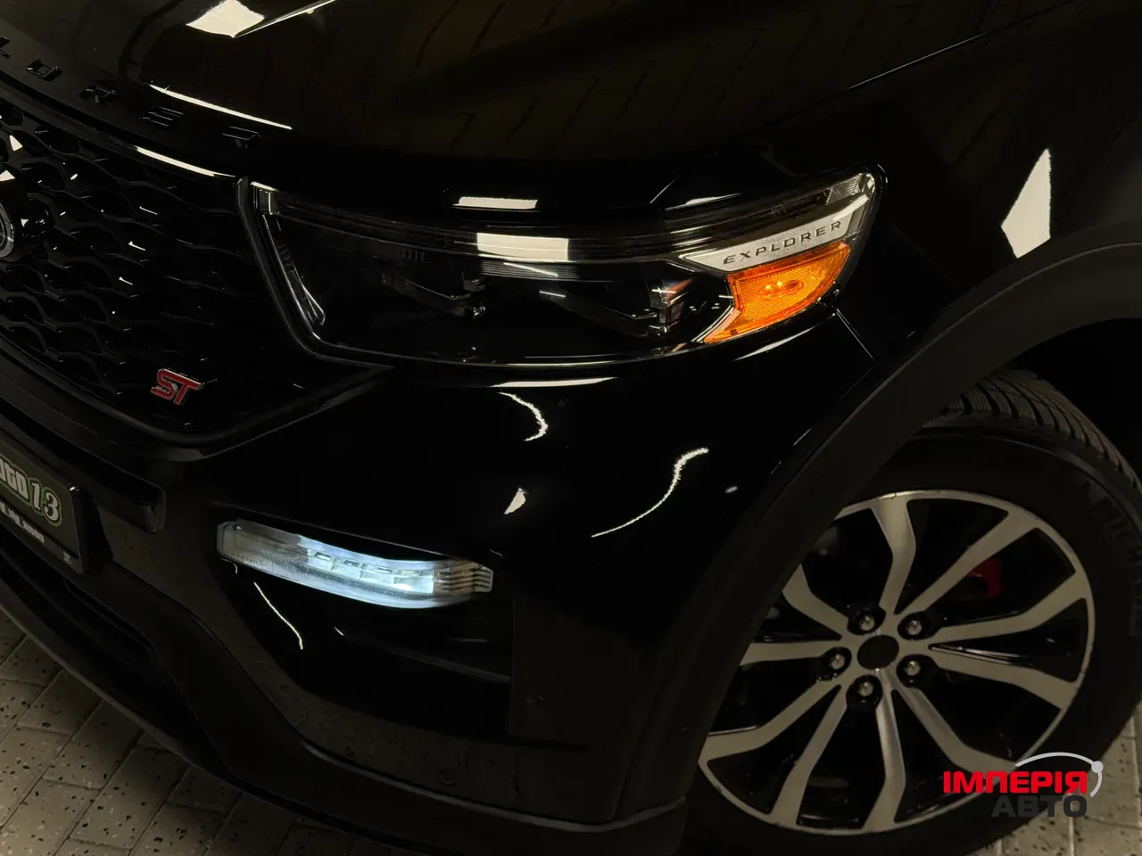 Ford Explorer - фото 14