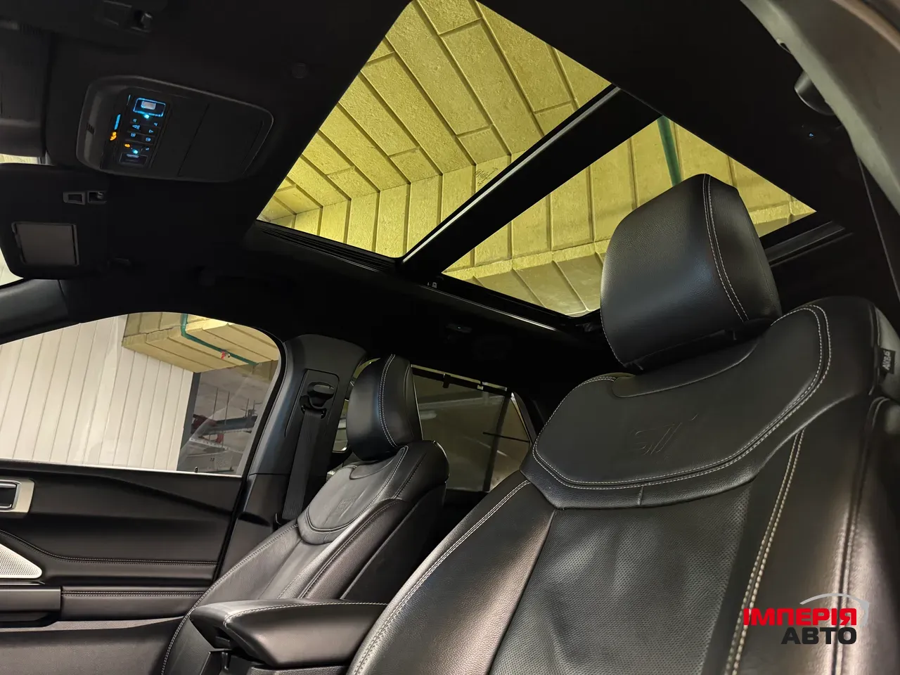 Ford Explorer - фото 23