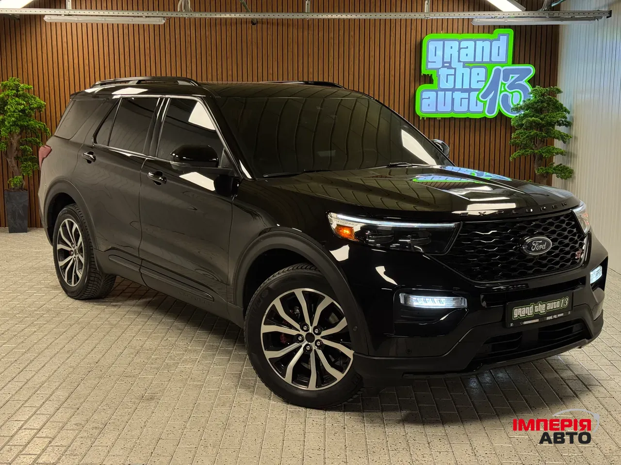 Ford Explorer - фото 11