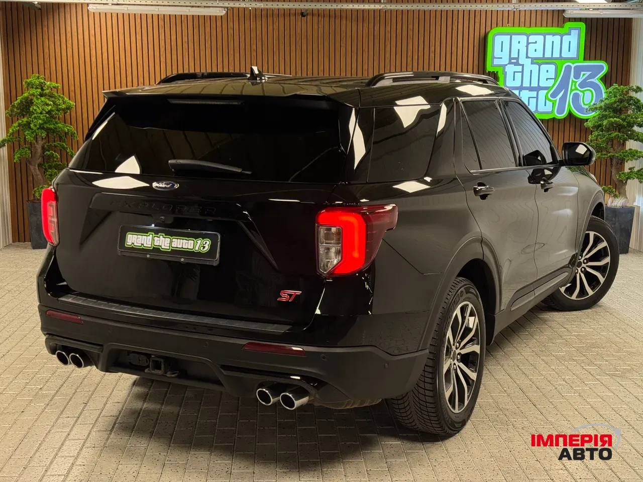 Ford Explorer - фото 64