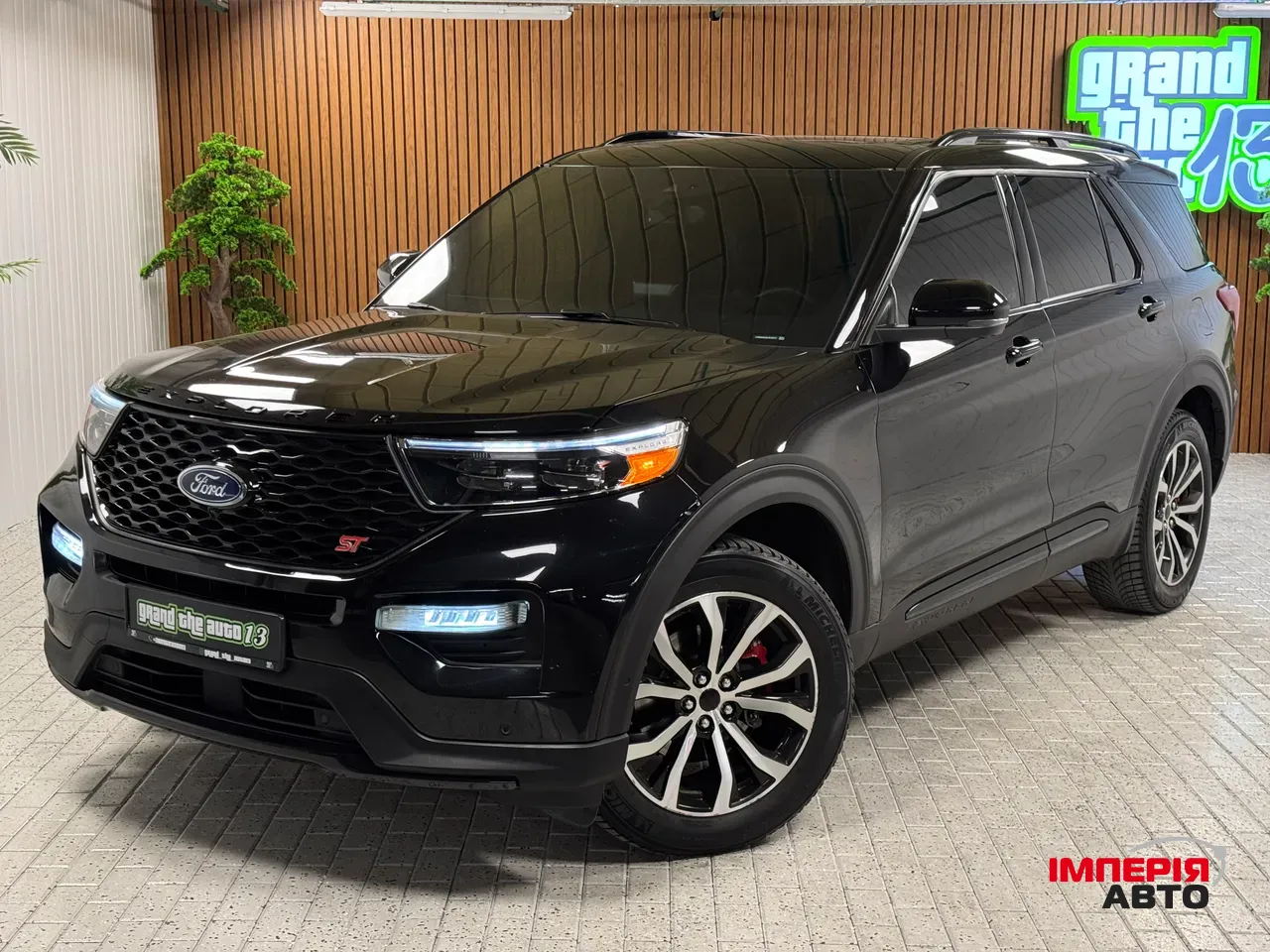 Ford Explorer - фото 13