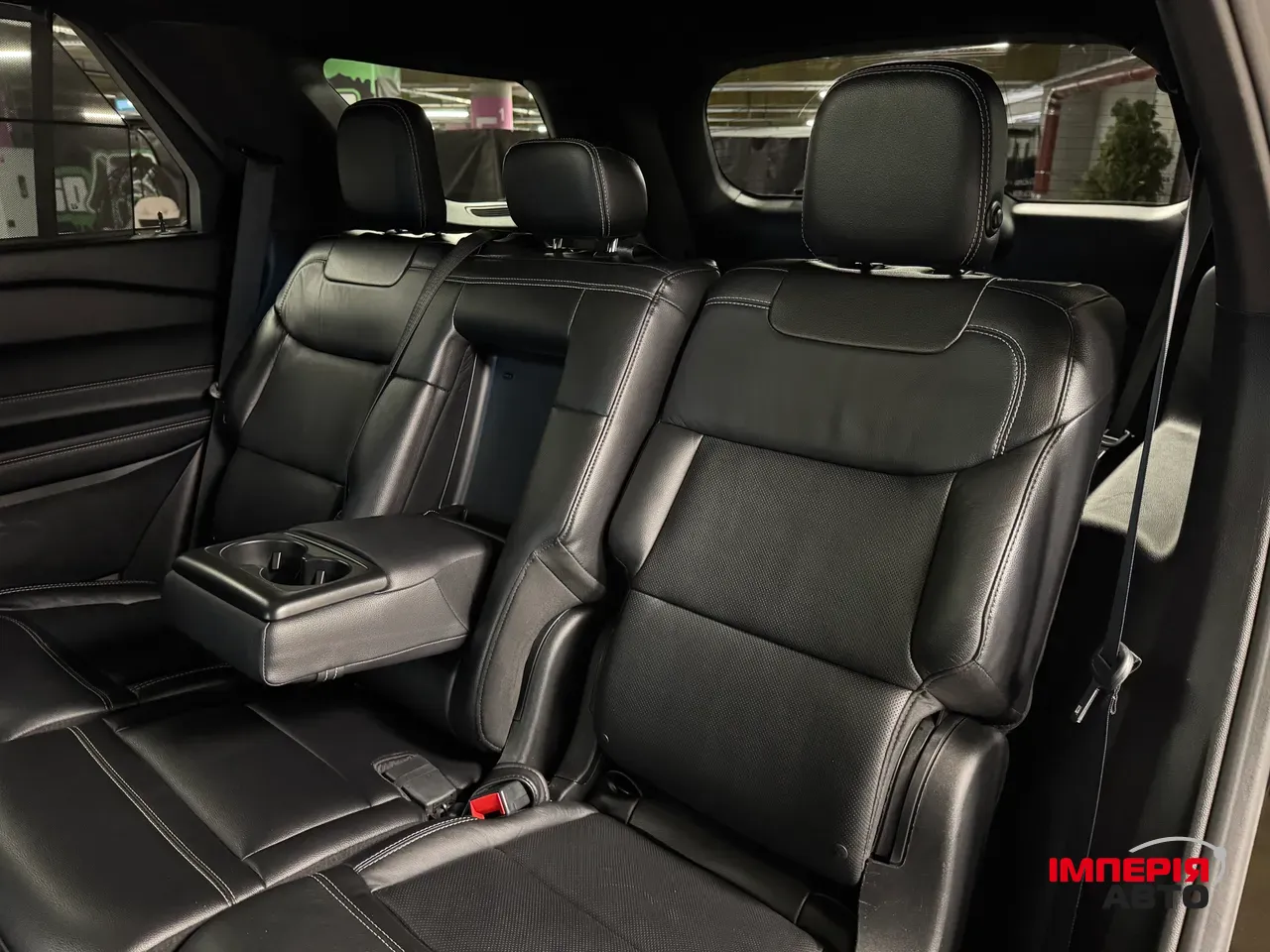 Ford Explorer - фото 36