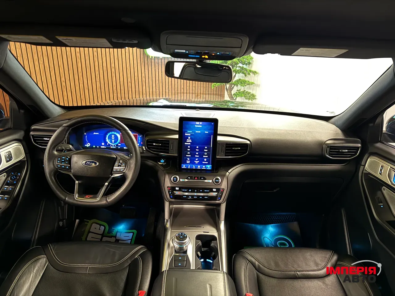 Ford Explorer - фото 18