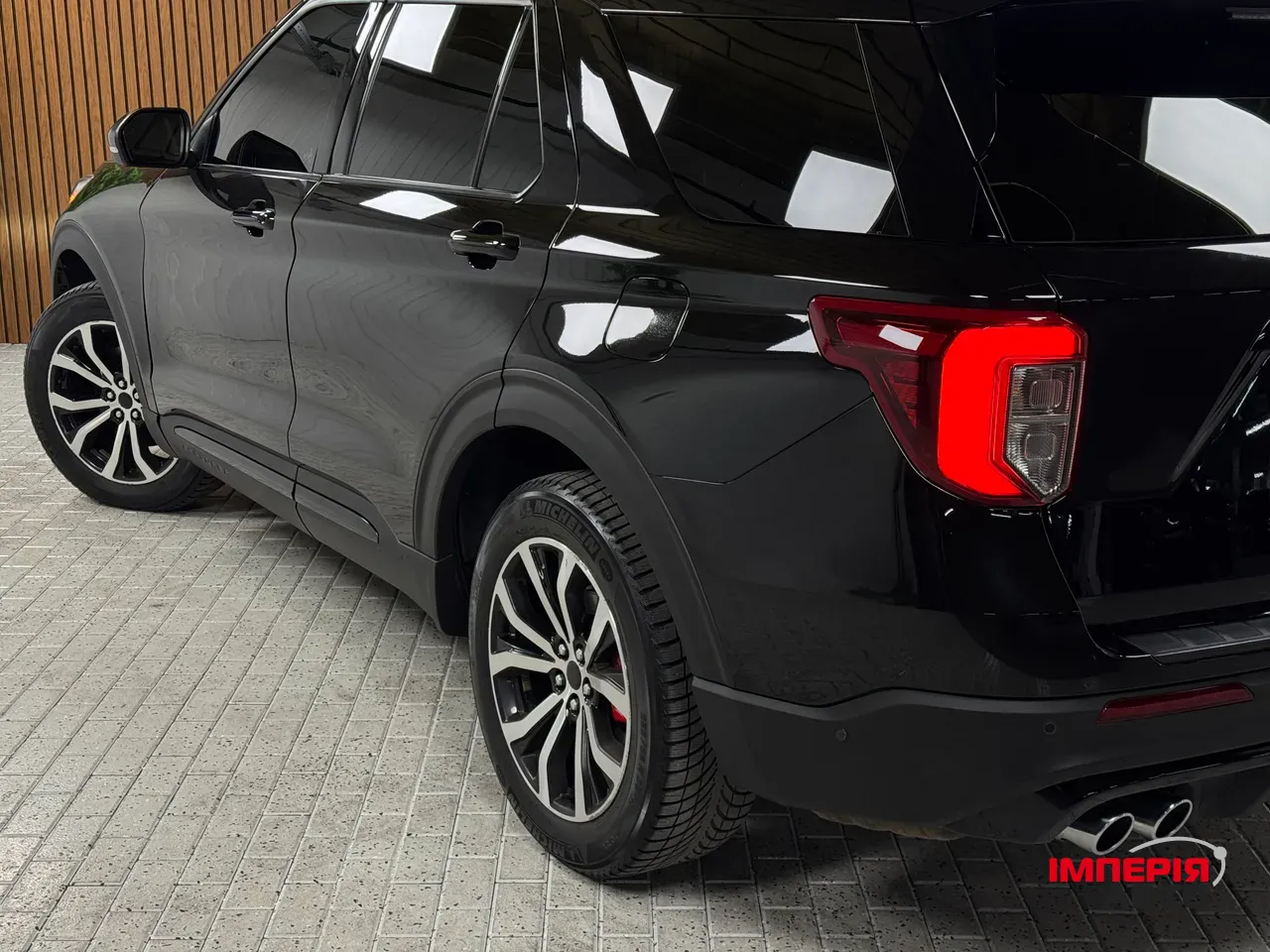 Ford Explorer - фото 67