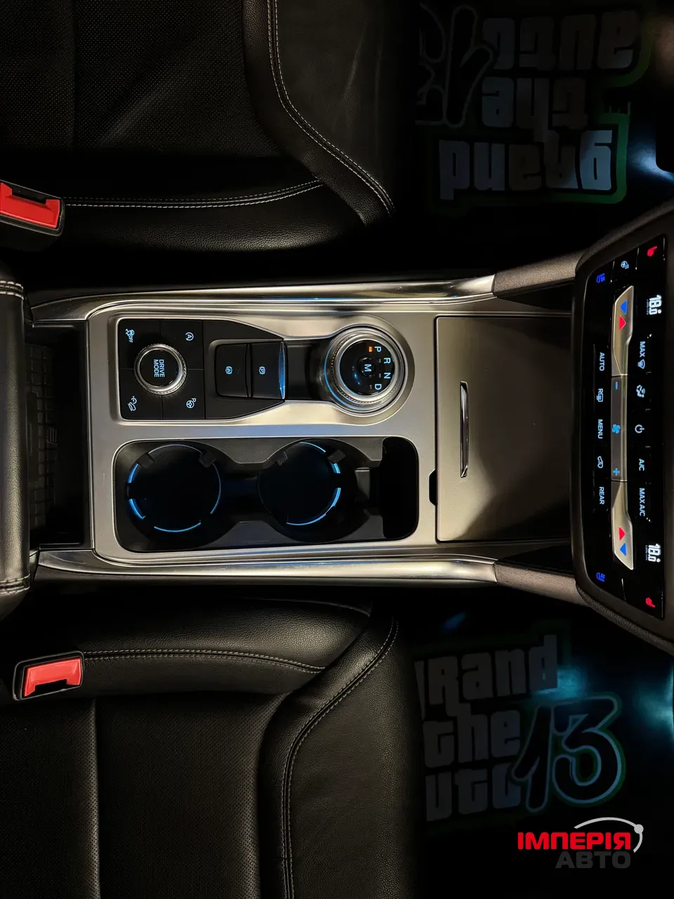 Ford Explorer - фото 47