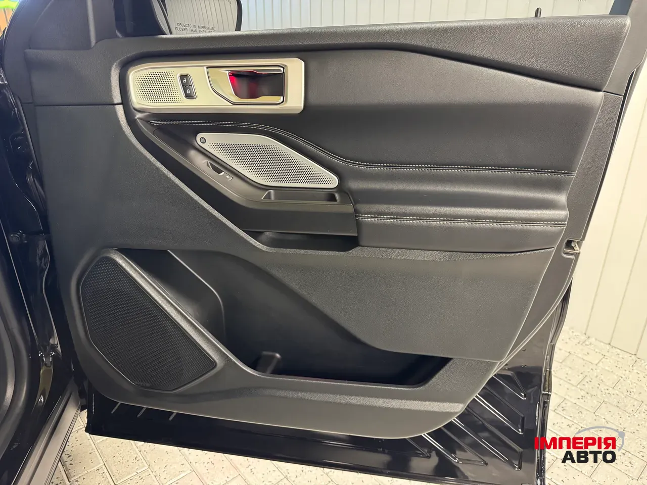 Ford Explorer - фото 42