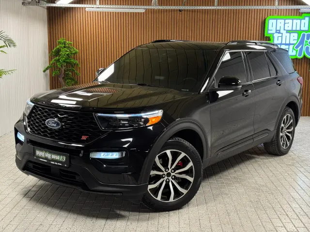 Ford Explorer - фото 3