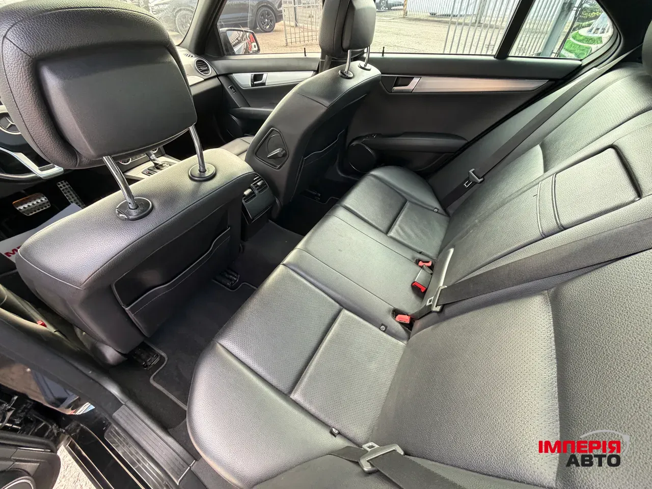Mercedes-Benz C-Класс - фото 14