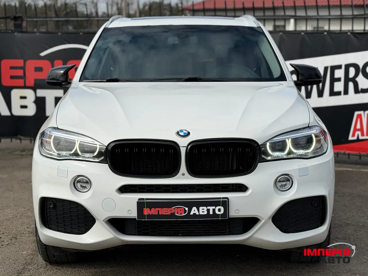 BMW X5 - фото 2