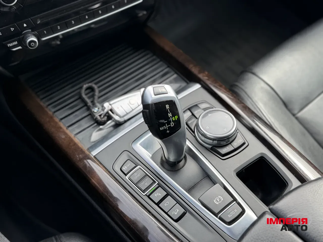 BMW X5 - фото 15