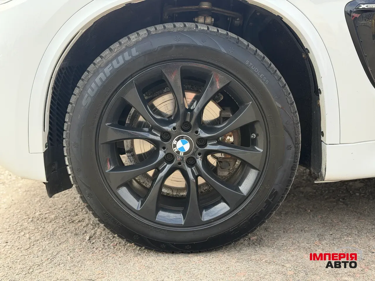 BMW X5 - фото 3
