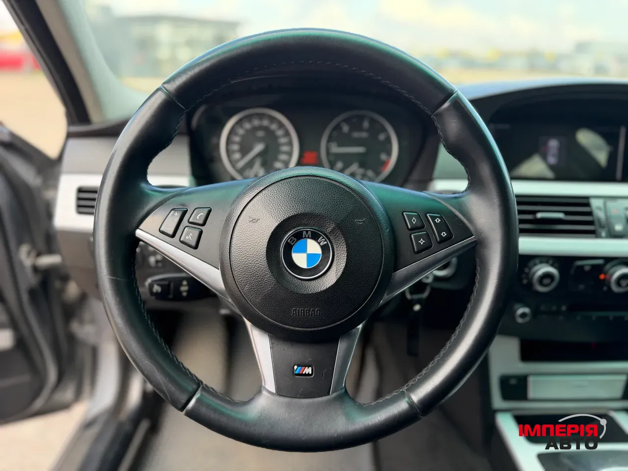 BMW 5 серії - фото 6
