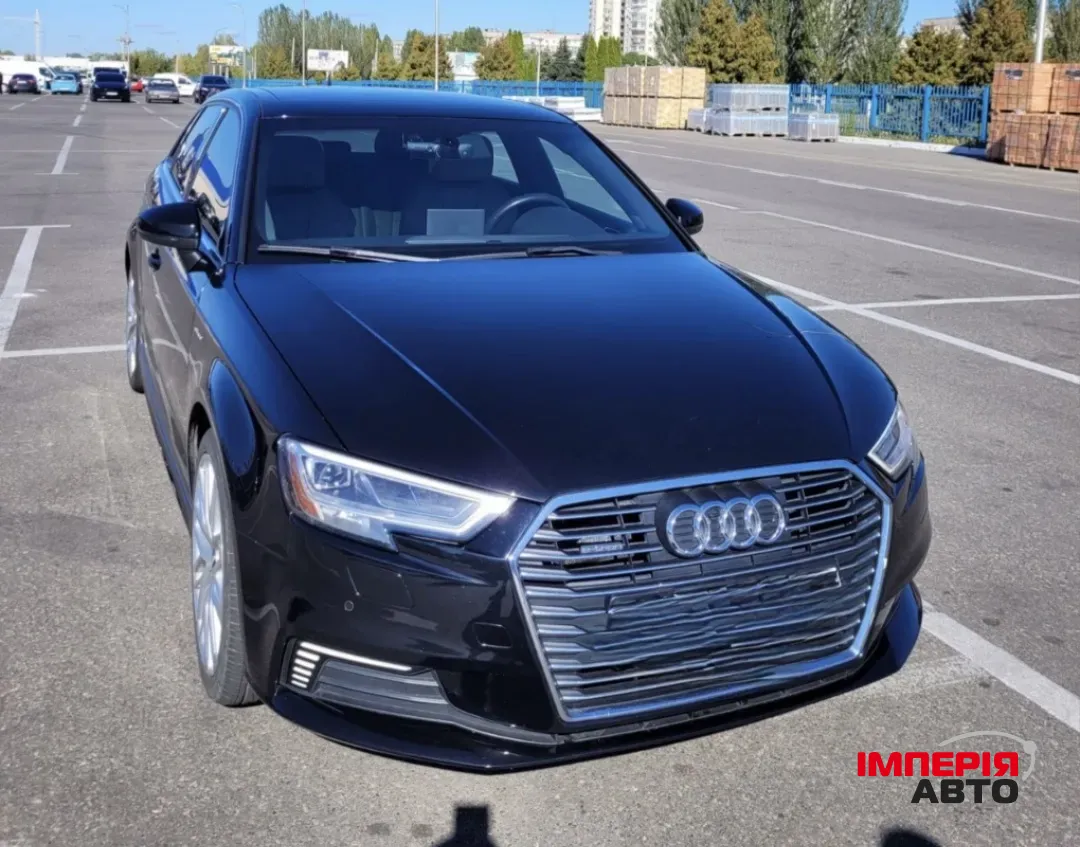 Audi A3 - фото 1