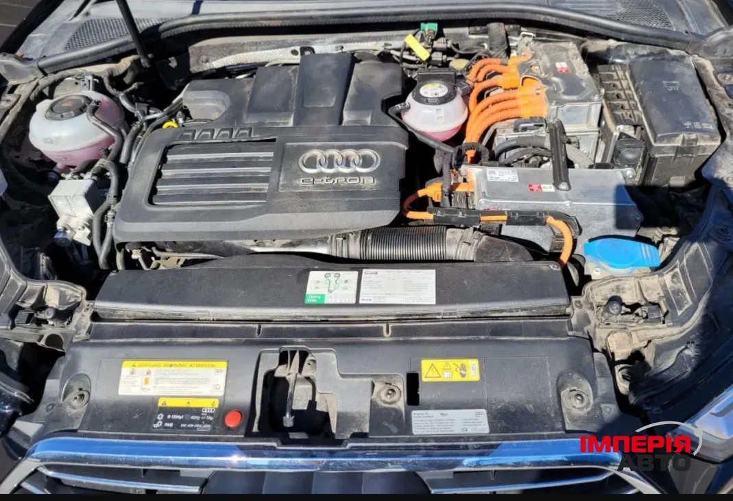 Audi A3 - фото 10