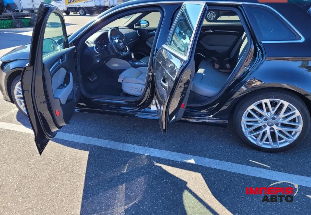 Audi A3 - фото 5