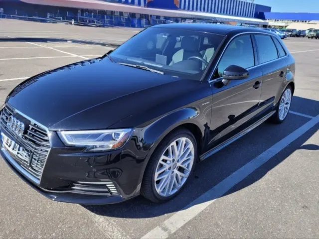 Audi A3 - фото 2