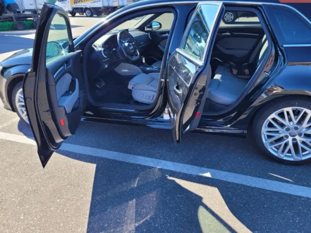 Audi A3 - фото 5