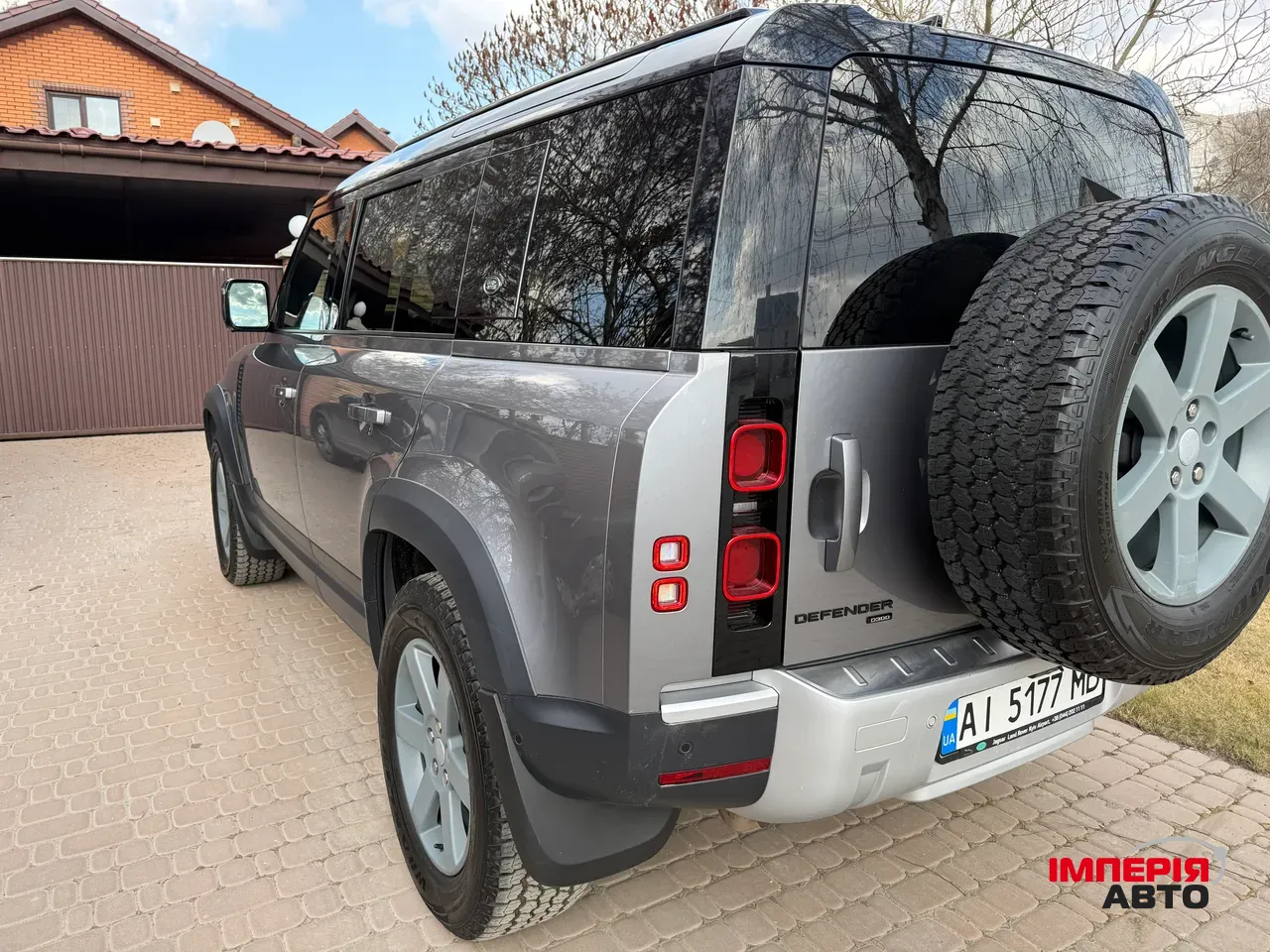 Land Rover Defender - фото 9