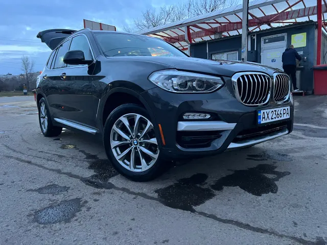 BMW X3 - фото 5