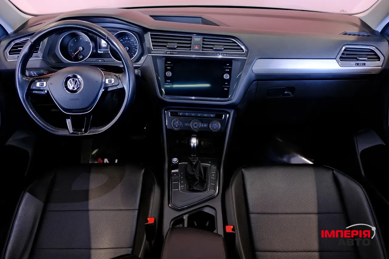 Volkswagen Tiguan - фото 7
