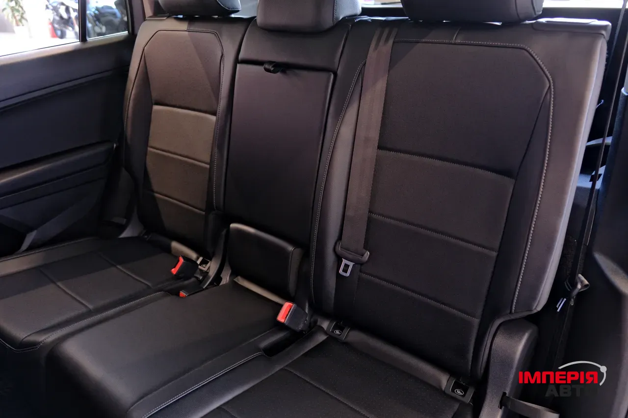 Volkswagen Tiguan - фото 9