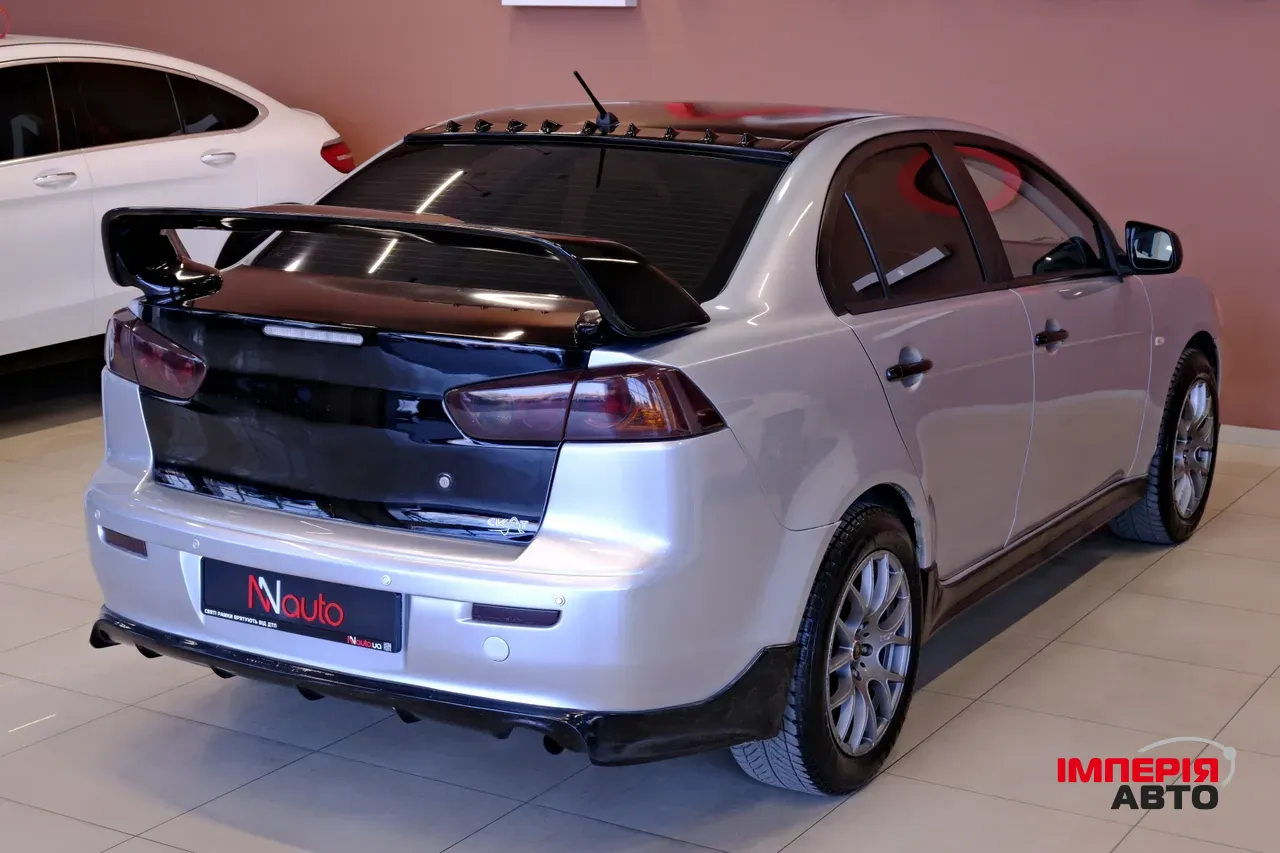 Mitsubishi Lancer - фото 5