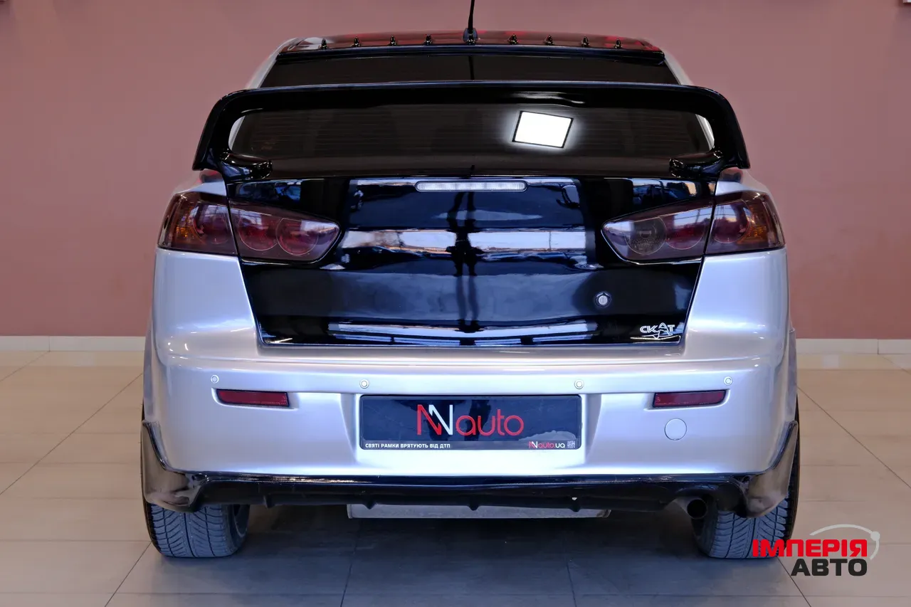 Mitsubishi Lancer - фото 6