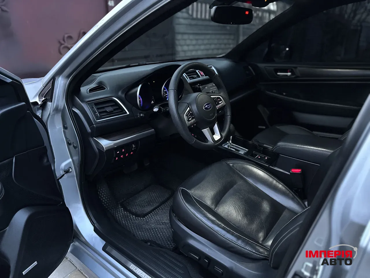 Subaru Legacy - фото 7