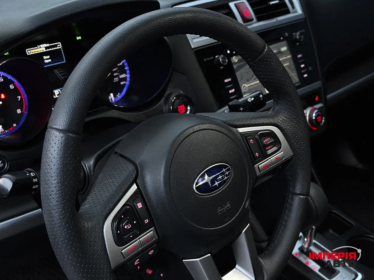 Subaru Legacy - фото 13