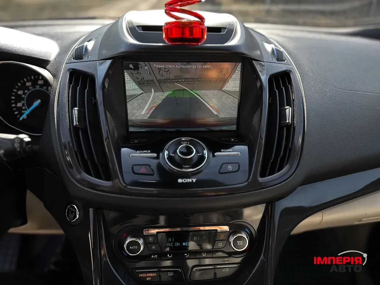 Ford Escape - фото 12