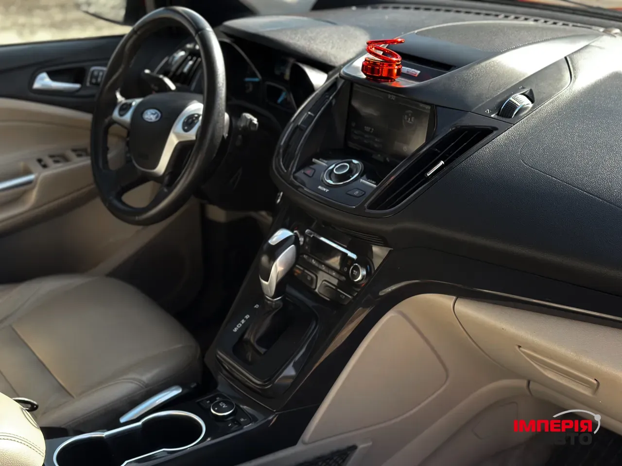 Ford Escape - фото 9